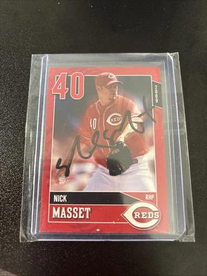 Nick Masset Signed 2009 Kahn’s Cincinnati Reds Team Card - Image 1 of 2