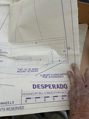 Новый из старых запасов Bill Evans Desperado Tailless для модели самолета Balsa R/C полукомплект - Изображение 1 из 4