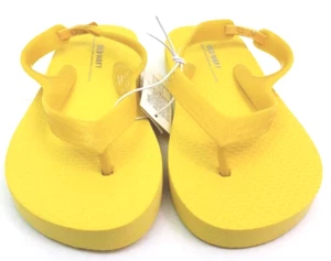 Old Navy Toddler boys and girls sandals and jellies - Picture 1 of 32