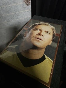William Shatner Star Trek Memories, Signed Limited Edition SEALED #7 HC - Foto 1 di 4