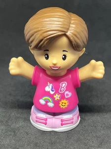 Mattel Fisher Price Little People 2023 Barbie braun Pferdeschwanz Haustier Spa A3 - Bild 1 von 6