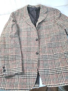 Vtg Cricketeer Sport Coat Blazer Mens 40R Red Black Plaid 70s Union Made USA - Picture 1 of 10