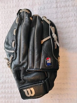 Wilson T-ball Glove AO427 Left Hand Throwing 10 1/2" Inches  - Image 1 of 4