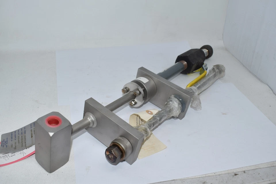 NEW Veris Verabar V200S-05-V-R-B3C Hot Tap 3.068 Pipe id 1000 PSI - Image 1 of 4