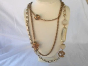 NEW TRIPLE STRAND GOLD & WHITE 19" NECKLACE....... .ATTRACTIVE / FREE SHIP - Picture 1 of 4