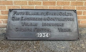 Large cast iron maker's plate from a Gasometer. Vulcan Ironworks, Church Fenton - Picture 1 of 4