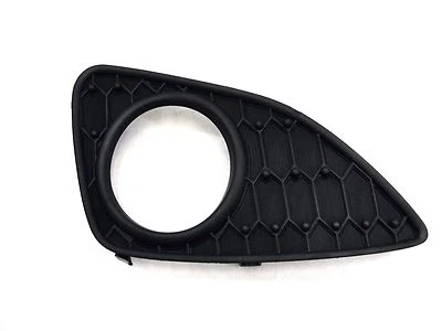 fits 2012 2014 Toyota Yaris H/B Right Passenger Side (SE Model) - Image 1 of 2