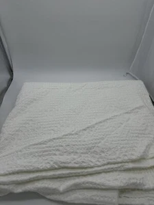 PiuBelle Portugal KING 100% Cotton White Textured Coverlet Blanket - Picture 1 of 2