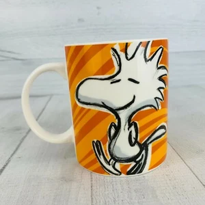 Taza de cerámica Gibson Overseas WOOSTOCK Peanuts Sketch Swirl Stripe naranja 15 oz - Imagen 1 de 6