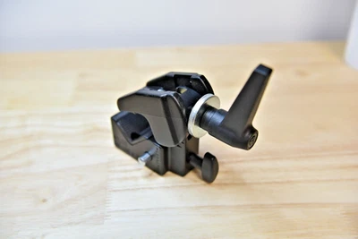 Manfrotto 035 Super Clamp - Preto - Imagem 1 de 4