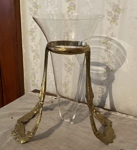 Bombay Co Empergne Floating Glass Flower Vase Ornate Brass Gold Stand Leaf 1990 - Picture 1 of 5