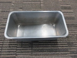 Aluminum Wear Ever NO. 5435 Loaf Pan 5'' x 10'' x 4'' - Picture 1 of 5