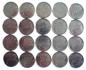 LOTE 20 CANADIENSES 10 CENTAVOS DE 2001 VOLOUNTEER ** 20 PIEZAS DE 10 CENTAVOS CANADÁ DE 2001 - Imagen 1 de 6