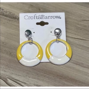 NWT Croft & Barrow Retro Style Drop Earrings Yellow & White - Picture 1 of 4