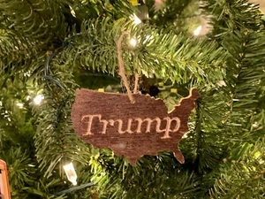 Trump US Outline Christmas Ornament - Picture 1 of 3