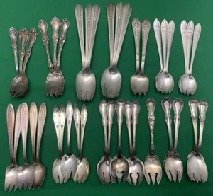 40 FORCHETTE/CUCCHIAI GELATO da antichi a vintage placcati argento - Bel mix! - Foto 1 di 6