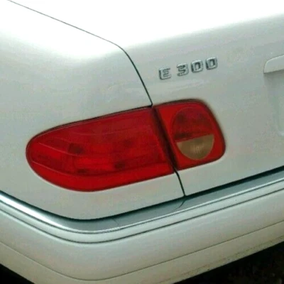 Mercedes Benz 210 Tipo (300, 320, 420, 430, 55): 1996 - 1999, Reverso trasero izquierdo Foto 1 de 4