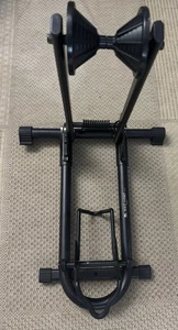 Usado en Excelente Condición BikeHand YC-96 Bicicleta Tipo Piso Estacionamiento Soporte de Almacenamiento - Imagen 1 de 6