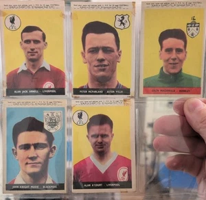 A&BC Football Cards 1958/59 different teams x5 cards SEE PHOTOS #1777 - Picture 1 of 7