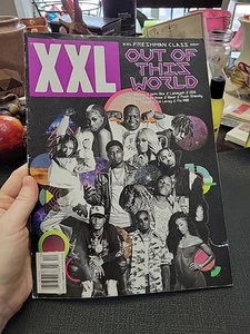 *RARE* XXL Freshman Class 2021 'OUT OF THIS WORLD' Summer 2021 Magazine - Picture 1 of 6