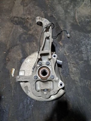 2021-2024 Chevrolet Tahoe Front Right Passenger Spindle Knuckle - Image 1 of 2