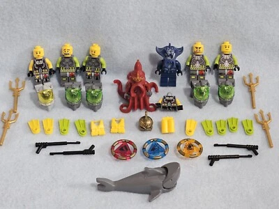LEGO Atlantis Minifigures: Divers + Squad Warrior & Accessories - Lot of 7!!! - Image 1 of 4