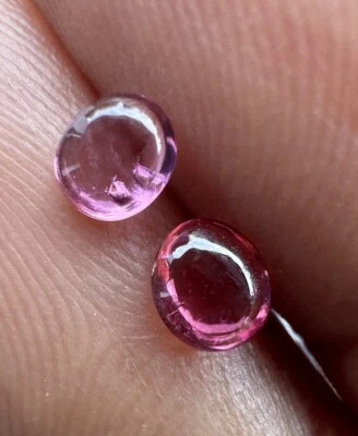 0.9 Ct Natural Small Cabochon Garnets( .5, .4) - Image 1 of 4