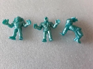 Lot de 3 FIGURINE COSMIX M.U.S.C.L.E.man EXOGINI couleur turquoise T - Bild 1 von 1