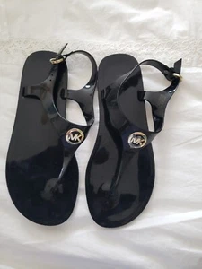 Michael Kors Womens Black Jelly Thong Sandals with Gold MK Emblem Size 8M - Picture 1 of 4