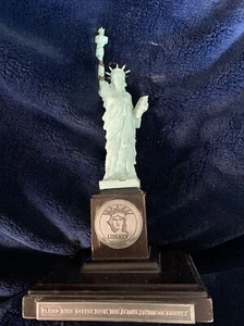 Statue Of Liberty Plated With Original Copper Released By The Danbury Mint - Picture 1 of 7