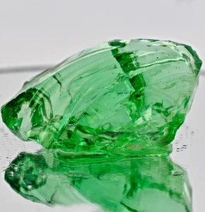 Green Obsidian Slag Glass Mexico Raw Natural Rough Crystal Mineral Rock 54g - Picture 1 of 11