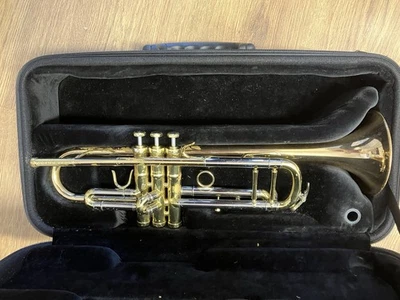 Schagerl Bb Trumpet TR-620L - Image 1 of 4
