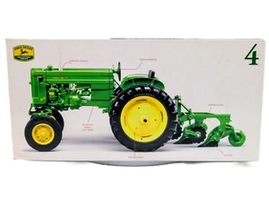 1/16 John Deere 40T Tractor With 2 Bottom Plow, Collector Center Precision #4 - Picture 1 of 4