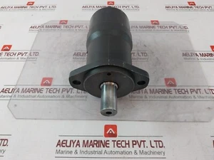 Sauer Danfoss OMP 315 Hydraulic Motor W24155548 10 5700 151-0317 - Picture 1 of 13