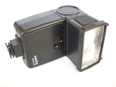 **UNIDAD DE FLASH CABEZAL ZOOM REBOTE GIRATORIO AUTOMÁTICO AMITY 820AZ, PROBADO FUNCIONANDO 4AA** Foto 1 de 4