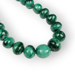 Collar de cuentas graduadas de malaquita genuina piedra natural verde pulida 27,5" - Imagen 1 de 12