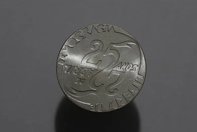 🧭 🇵🇹 PORTUGAL 1000 ESCUDOS APRIL 25 YEARS 1999 SILVER MELT VALUE $22 B88#7993 - Image 1 of 2