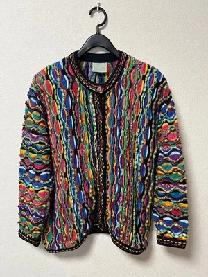 Cardigã COOGI suéter malha 3D 100% algodão tamanho S multicolorido largura do corpo 64cm - Imagem 1 de 4