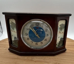 VTG Rooster Wooden Alarm Clock With Aircraft Animated -1960's Pilots, Airplanes - Picture 1 of 8
