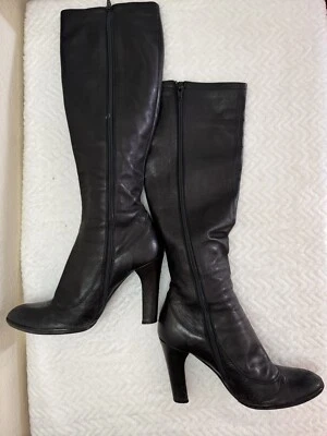 "Botas Marc Jacobs de cuero negras hasta la rodilla talla M 7 circunferencia de pantorrilla 12""" Foto 1 de 4