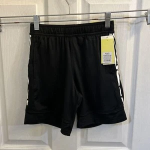 NWT All In Motion Boys Basketball Court Shorts Black Size Small (6/7) - Picture 1 of 22