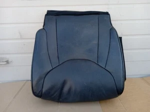 2001 2002 2003 2004 2005 2006 LEXUS LS430 FRONT RIGHT SEAT CUSHION BOTTOM - Picture 1 of 9