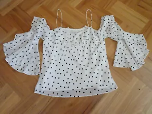 BNWOT FOREVER NEW OFF THE SHOULDER TOP - BELL STYLE 3/4 SLEEVES - SIZE 6 FITS 8 - Picture 1 of 2