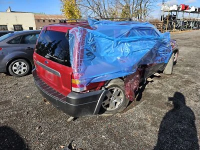 Used Engine Coolant Reservoir fits: 2005 Ford Escape  Grade C - Image 1 of 4