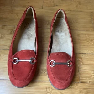 Naturalizer Loafers Women's Size 7M Red Leather Comfort Suede Horsebit - Picture 1 of 9