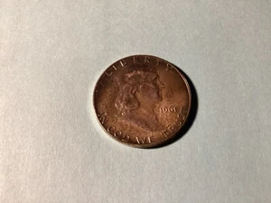 Rainbow Toned 1961 Franklin Half Dollar - Bild 1 von 4