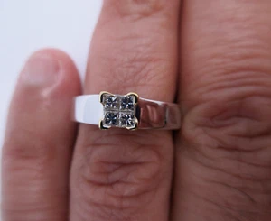 14 Karat Gold Diamant Verlobungsring Diamant = 1/4 Karat 6,70 Gramm Wert = 5.750 € - Bild 1 von 11