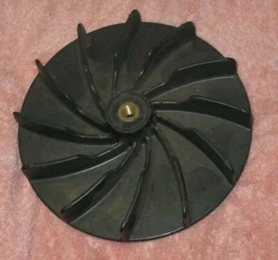 Impulsor X836 WEED EATER POULAN 530093162 - Imagem 1 de 2