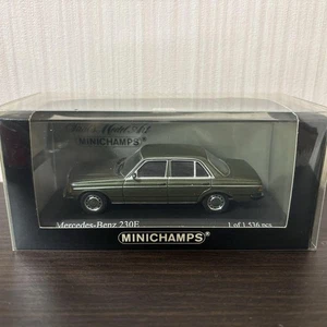 Minichamps Mercedes-Benz 230E Diecast Dark Green Metallic Rare Collectible Used - Picture 1 of 5