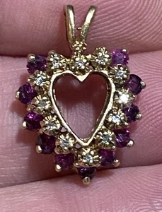 Colgante Corazón Abierto Diamante Amatista Oro Amarillo 10k De Colección - Imagen 1 de 6